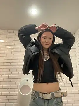 Snapshot of SaintSquirt chatting on March 25, 11:38 am SaintSquirt online show from March 25, 11:38 am