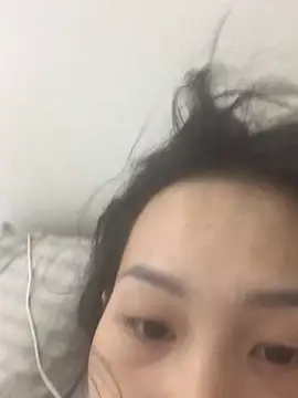 Snapshot of Yuri_k2 chatting on March 28, 2:38 pm Yuri k2 online show from March 28, 2:38 pm