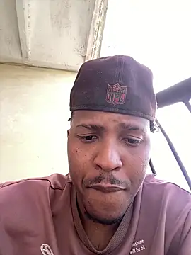 Snapshot of Morenito_Cubano chatting on April 11, 9:41 pm Morenito Cubano online show from April 11, 9:41 pm