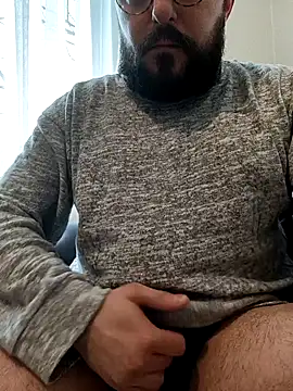 Snapshot of Tayphoon00 chatting on March 29, 12:16 pm Tayphoon00 online show from March 29, 12:16 pm