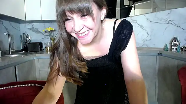 Snapshot of eastern_fairy_talee chatting on May 14, 7:09 pm eastern fairy talee online show from May 14, 7:09 pm