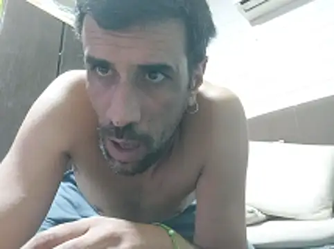 VladTepeslll online show from April 4, 6:05 pm