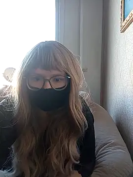 Snapshot of FannyEve chatting on March 26, 9:26 am FannyEve online show from March 26, 9:26 am