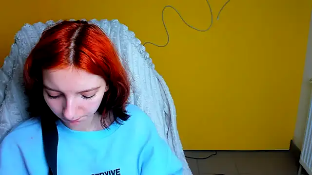 Butterfly Milly online show from May 12, 6:32 am