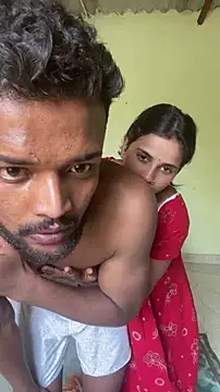 Snapshot of hornysofiya chatting on April 15, 7:48 am hornysofiya online show from April 15, 7:48 am