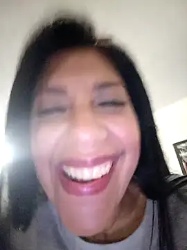 Snapshot of SamanthaRosse01_ chatting on April 2, 2:53 am SamanthaRosse01 online show from April 2, 2:53 am