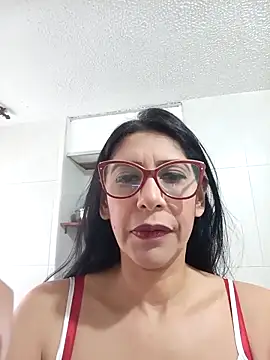 Snapshot of SamanthaRosse01_ chatting on April 19, 6:10 pm SamanthaRosse01 online show from April 19, 6:10 pm