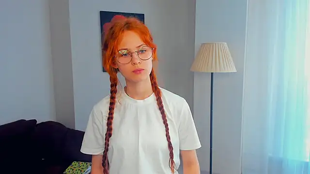 Snapshot of ValarieBullen chatting on March 28, 6:46 am ValarieBullen online show from March 28, 6:46 am