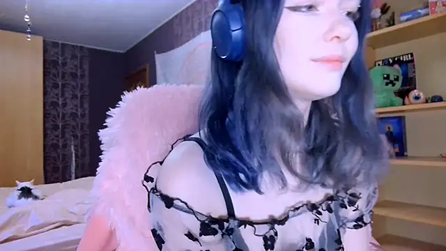 baby onface online show from May 21, 6:15 pm