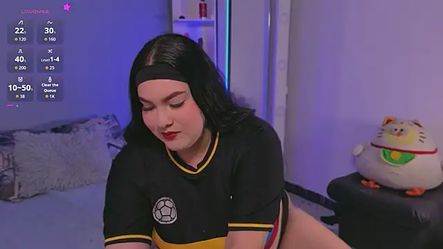 Snapshot of Ale_Silvanna chatting on June 24, 12:09 am Ale Silvanna online show from June 24, 12:09 am