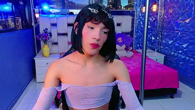 IsaacNovaa online show from June 4, 7:53 pm