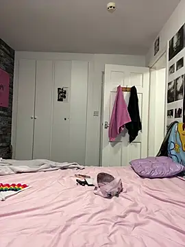 Nyla xox online show from March 25, 9:10 pm