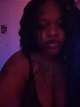 Snapshot of Nyla_xox chatting on May 23, 8:35 pm Nyla xox online show from May 23, 8:35 pm