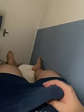 safadogggg online show from March 25, 1:28 pm