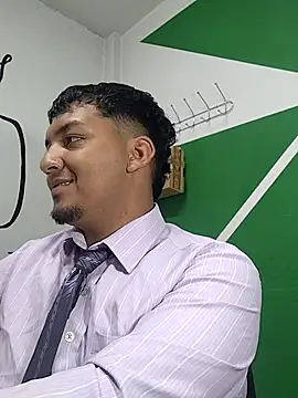 Snapshot of Itsdavidxxx chatting on March 26, 1:01 am Itsdavidxxx online show from March 26, 1:01 am