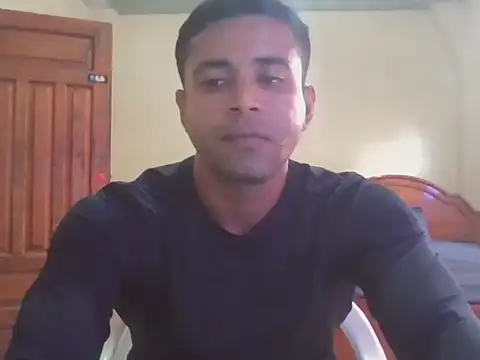 User 02  online show from July 2, 4:35 pm