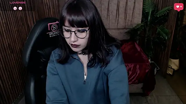 Snapshot of Kairy_tay chatting on May 21, 3:02 am Kairy tay online show from May 21, 3:02 am