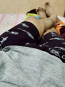 Snapshot of Stoner--Joy7 chatting on March 25, 10:54 am Stoner--Joy7 online show from March 25, 10:54 am