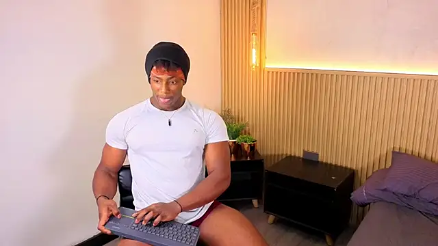 maxmuscle10 online show from June 9, 5:41 am