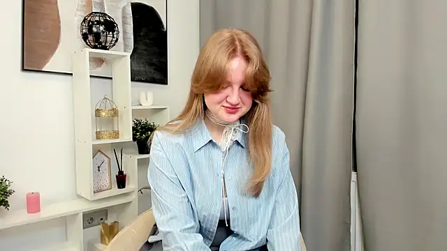 VickieTennis online show from March 29, 7:19 am