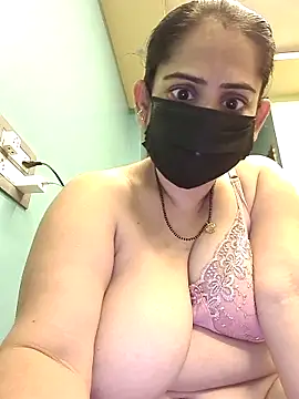 Snapshot of sonalidey5564 chatting on March 29, 9:42 am sonalidey5564 online show from March 29, 9:42 am