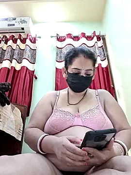 Snapshot of sonalidey5564 chatting on May 11, 10:32 am sonalidey5564 online show from May 11, 10:32 am
