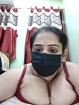 Snapshot of sonalidey5564 chatting on May 12, 7:22 pm sonalidey5564 online show from May 12, 7:22 pm