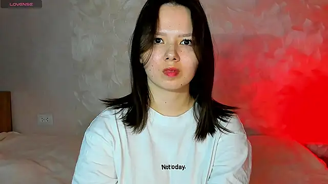 Snapshot of miss_teasee chatting on April 30, 10:10 am miss teasee online show from April 30, 10:10 am