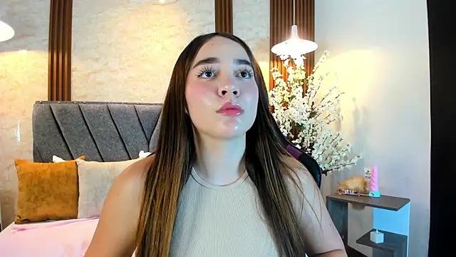 Snapshot of Anissa_m_ chatting on March 29, 6:41 pm Anissa m online show from March 29, 6:41 pm