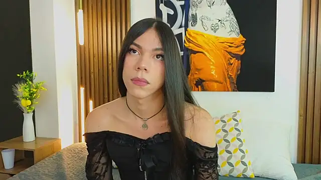 Snapshot of Sara_cutie_ chatting on April 19, 8:00 pm Sara cutie online show from April 19, 8:00 pm