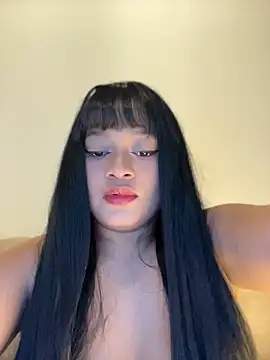 Snapshot of Saraa_M chatting on May 1, 5:17 pm Saraa M online show from May 1, 5:17 pm