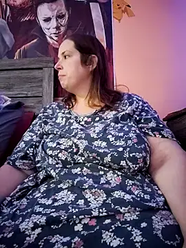 Snapshot of 023thickandjuicy07 chatting on May 10, 9:31 pm 023thickandjuicy07 online show from May 10, 9:31 pm