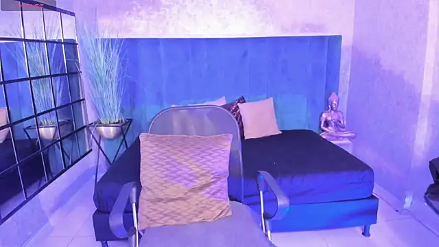 Antoniajblair online show from May 8, 10:53 am