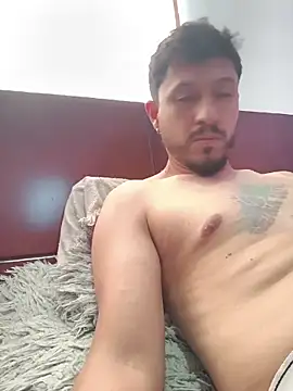 Snapshot of Bruce_Wayne188 chatting on May 11, 1:06 pm Bruce Wayne188 online show from May 11, 1:06 pm