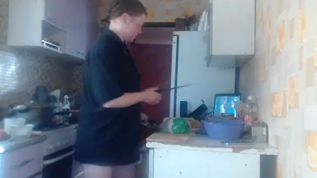 Snapshot of CharleyReid chatting on July 15, 3:39 pm CharleyReid online show from July 15, 3:39 pm