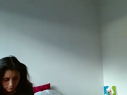 Snapshot of Violet_Donell chatting on June 19, 10:13 pm Violet Donell online show from June 19, 10:13 pm