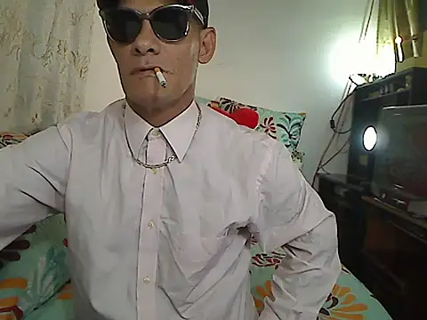 JOKERELGUASON online show from March 28, 4:56 am