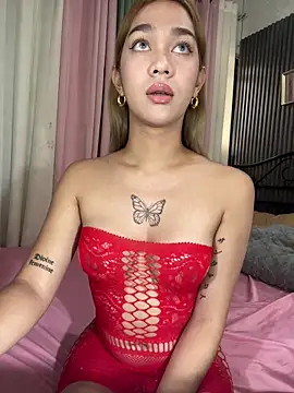 Snapshot of xElisParadisex chatting on June 6, 2:38 am xElisParadisex online show from June 6, 2:38 am