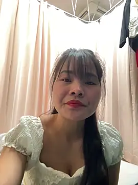 Naked-xx online show from May 31, 12:34 pm