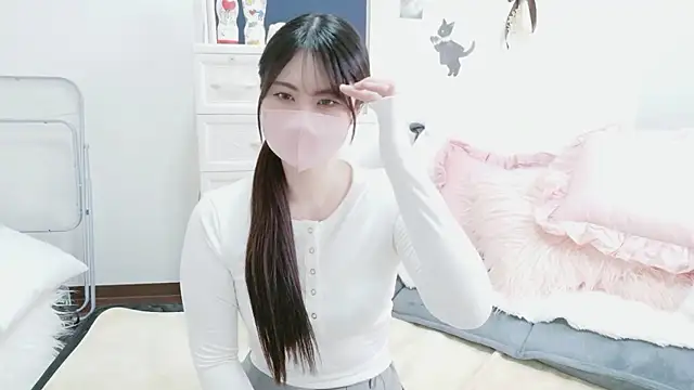 Snapshot of Reina_788 chatting on April 14, 12:27 am Reina 788 online show from April 14, 12:27 am