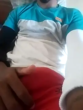 wildguy27 online show from March 26, 11:16 am