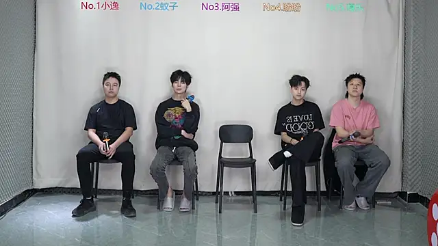 Snapshot of BGM-666 chatting on March 26, 12:22 pm BGM-666 online show from March 26, 12:22 pm