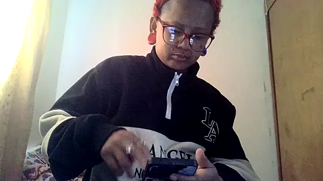 Snapshot of xblackstarX1 chatting on July 20, 2:08 pm xblackstarX1 online show from July 20, 2:08 pm