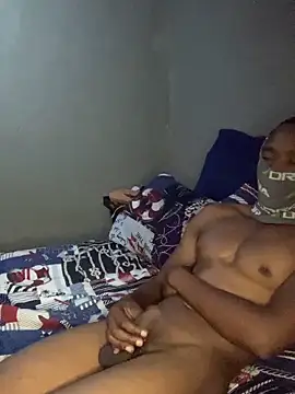 Snapshot of chinaeye012 chatting on April 4, 1:48 am chinaeye012 online show from April 4, 1:48 am