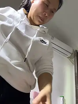 Yunduo-y online show from April 2, 7:28 am