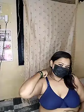 Snapshot of Hoty_bhabii chatting on April 1, 7:00 pm Hoty bhabii online show from April 1, 7:00 pm