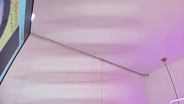 scarlett turner  online show from March 30, 1:12 pm