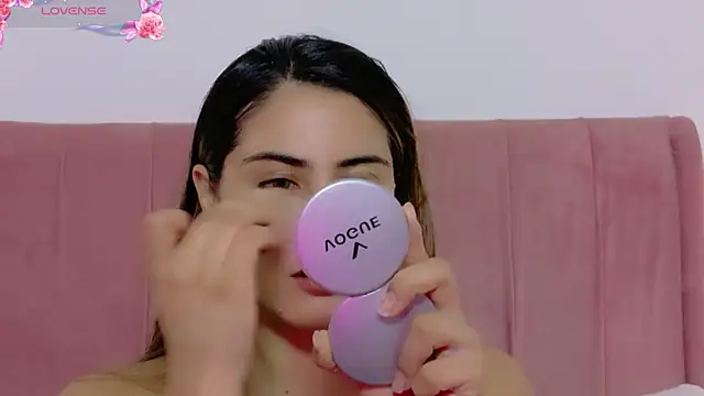 Snapshot of MoollyLove chatting on July 1, 12:07 pm MoollyLove online show from July 1, 12:07 pm