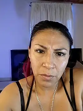 tatianabelli online show from April 24, 5:48 pm