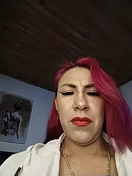 Snapshot of tatianabelli chatting on June 3, 10:48 pm tatianabelli online show from June 3, 10:48 pm